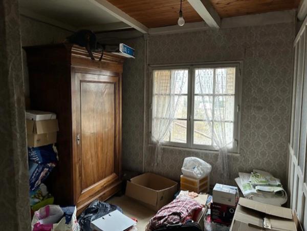 ENSEMBLE IMMOBILIER CENTRE BOURG, POSSIBILITÉS DE 3 LOGEMENTS !!