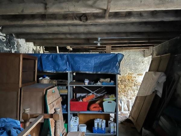 ENSEMBLE IMMOBILIER CENTRE BOURG, POSSIBILITÉS DE 3 LOGEMENTS !!