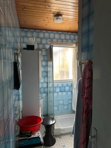 ENSEMBLE IMMOBILIER CENTRE BOURG, POSSIBILITÉS DE 3 LOGEMENTS !!