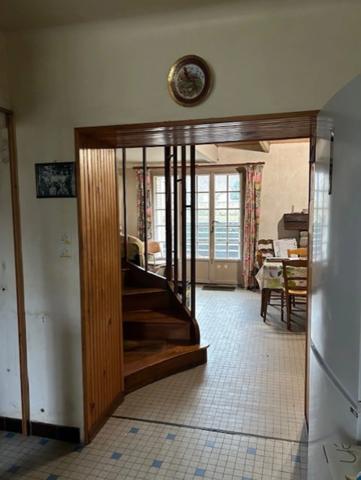 ENSEMBLE IMMOBILIER CENTRE BOURG, POSSIBILITÉS DE 3 LOGEMENTS !!