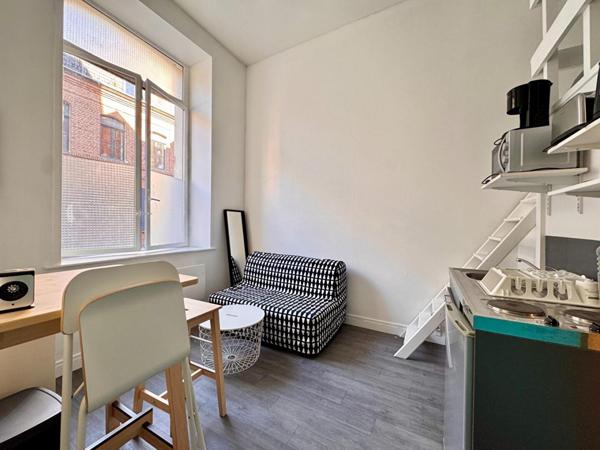A VENDRE : T1 à LILLE • • 113 000 € FAI • Réf. 1897