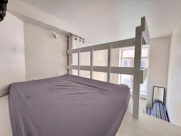 A VENDRE : T1 à LILLE • • 113 000 € FAI • Réf. 1897