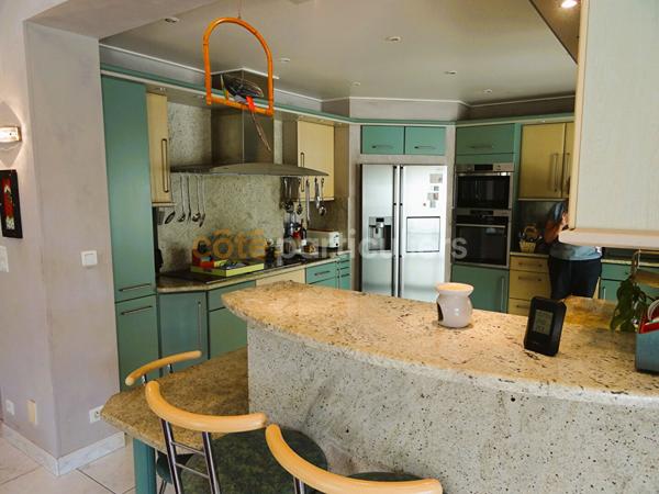 Vente Villa216 m² - 6 Pièces - PEROLS (34470)