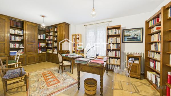 Rare sur le secteur : une maison de caractère rénovée, lumineuse et prête à vous accueillir !