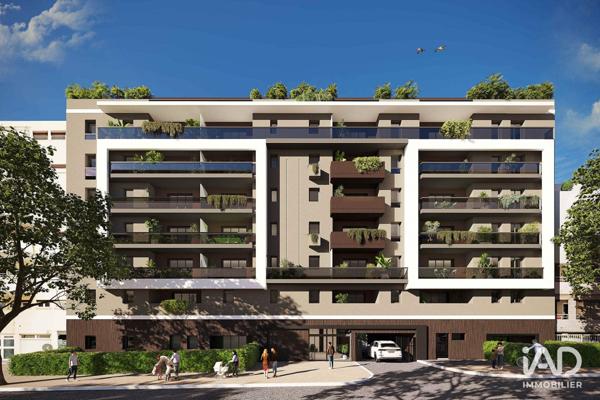 Appartement à vendre 4 pièces 118 m² Antibes