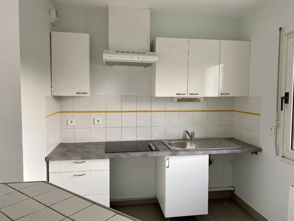 Appartement à louer Nantes : 3 pièces, 51m² avec 2 chambre(s) à 788€ - AJP Immobilier Nantes Rond-Point de Rennes