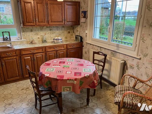 ENTRE AVESNES LE COMTE ET DOULLENS