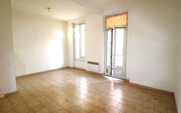 Appartement à vendre    2 pièces • 44 m2 Nice