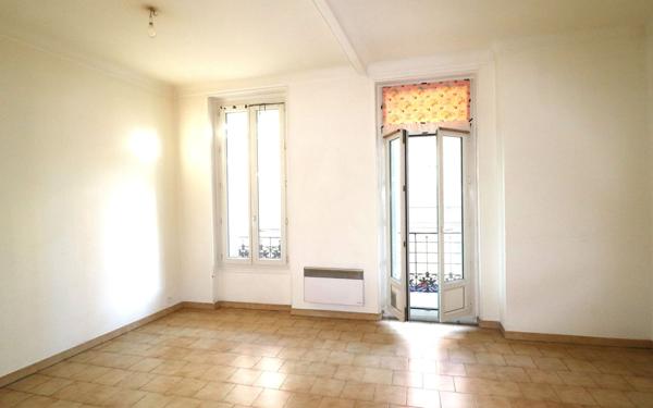 Appartement à vendre    2 pièces • 44 m2 Nice