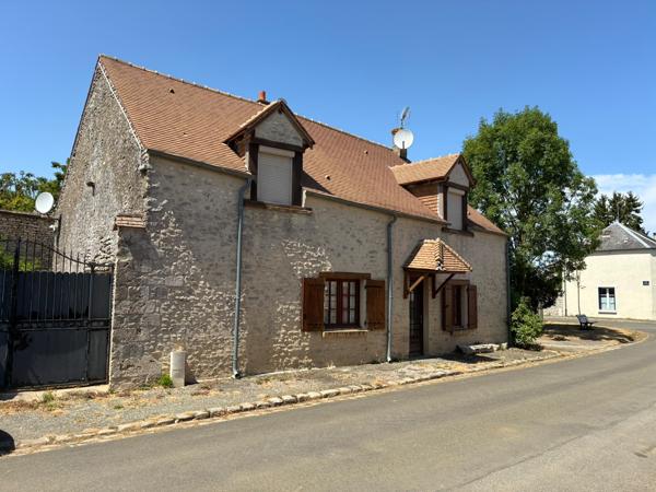 Charmante maison en pierre apparente