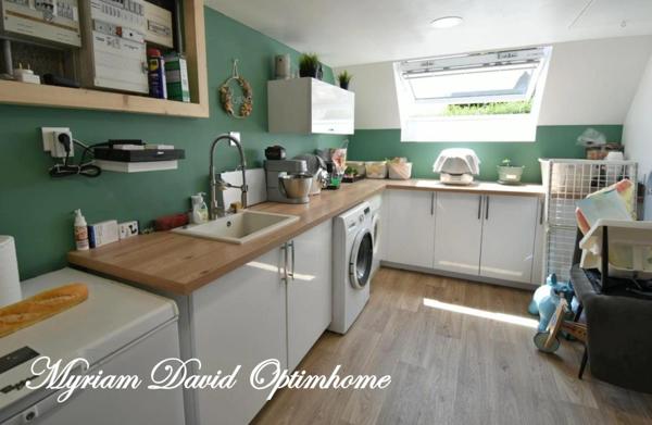 ✨ Élégante maison rénovée avec piscine et grand garage à Rostrenen