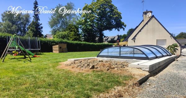 ✨ Élégante maison rénovée avec piscine et grand garage à Rostrenen