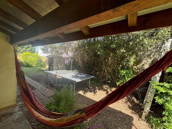 Villa d'architecte de Jean Prunetti avec terrasses , jardin et carport