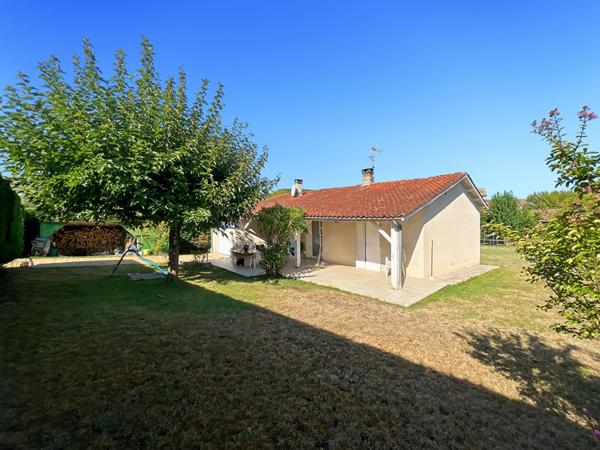 Maison Plain Pied avec piscine.
