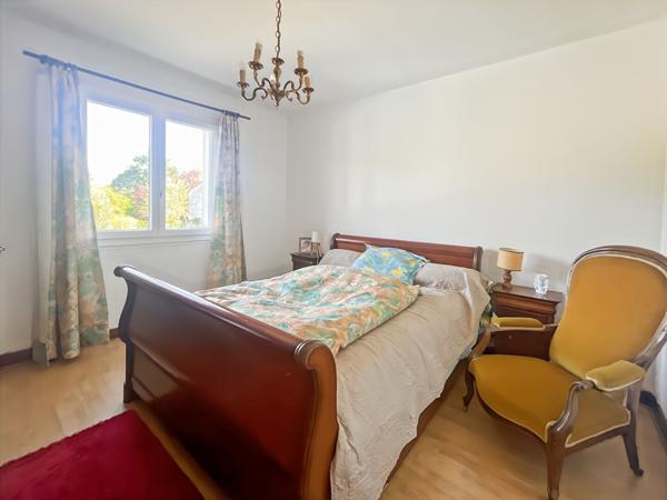 Maison Plain Pied avec piscine.