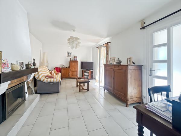 Maison Plain Pied avec piscine.