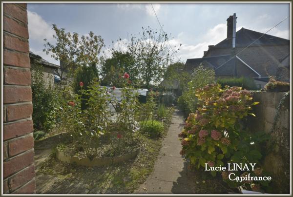 Maison de bourg avec terrain sans vis à vis