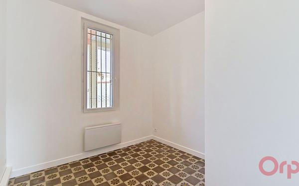 Appartement à louer    3 pièces •  Perpignan