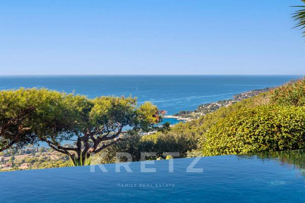 Villa contemporaine avec vue mer panoramique — La Californie, Carqueiranne