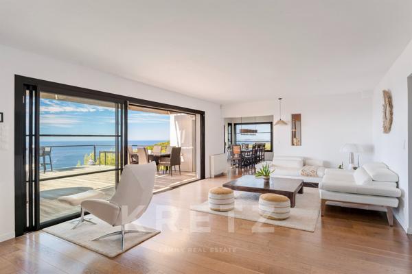 Villa contemporaine avec vue mer panoramique — La Californie, Carqueiranne