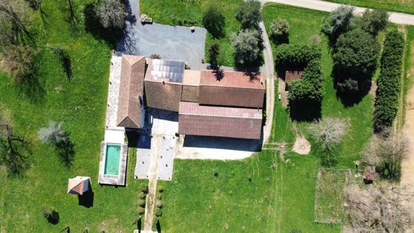 Domaine d’Exception de 29 Hectares aux Portes de Condom avec maison rénovée, piscine, vignoble