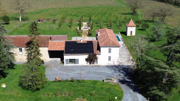 Domaine d’Exception de 29 Hectares aux Portes de Condom avec maison rénovée, piscine, vignoble