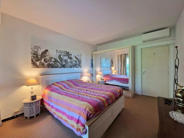 Vente                                                      Maison
                        
                     6 pièces                      189 m2                     à Draguignan
