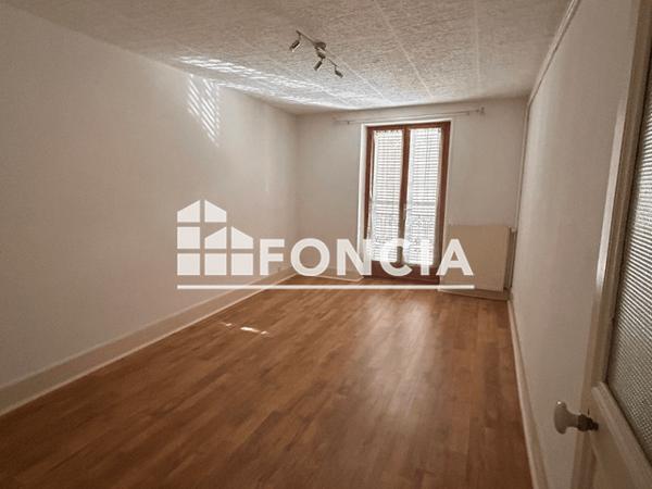 Location Appartement 2 pièces 51.98 m² - 22 RUE HOCHE Dijon 21000