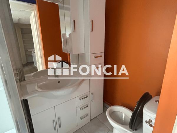 Location Appartement 2 pièces 51.98 m² - 22 RUE HOCHE Dijon 21000