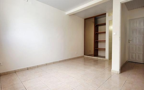 Appartement à louer    1 pièce • 41,15 m2 Le Lamentin