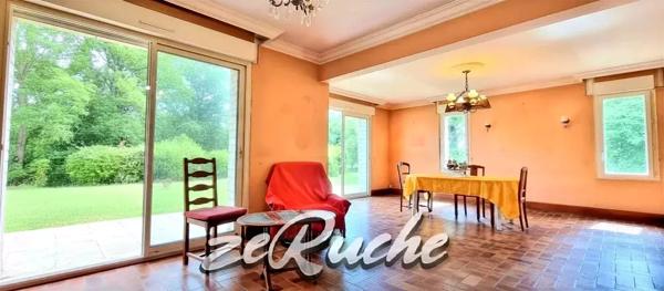 BELLE MAISON FAMILIALE A RENOVER