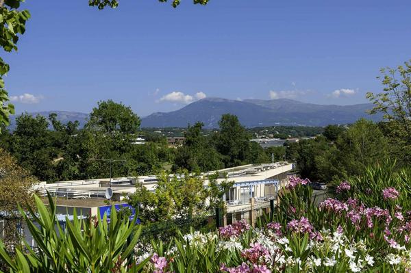 A VENDRE POUR INVEST LMNP SOUS BAIL COMMERCIAL : Appartement 1 pièce de 26,58 m² situé à Biot (06)