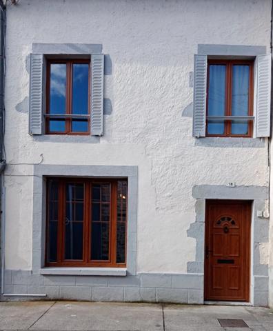 Maison de ville 79 metre carre avec jardin 89500€ LE DORAT (87)
