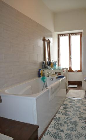 Maison de ville 79 metre carre avec jardin 89500€ LE DORAT (87)