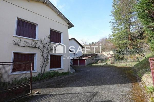 RUY - 38300 - MAISON DE VILLAGE - 123 M² - INVESTISSEUR