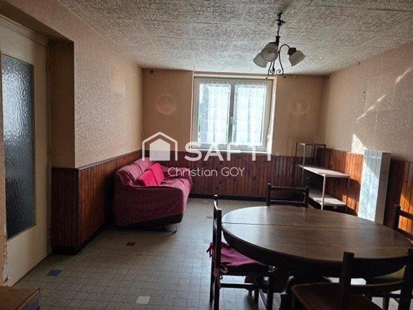 RUY - 38300 - MAISON DE VILLAGE - 123 M² - INVESTISSEUR