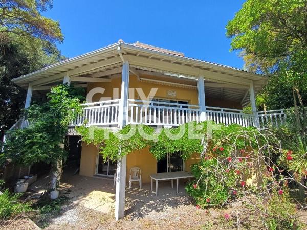 Grande villa atypique au golf de Seignosse