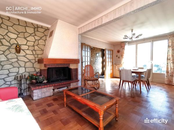 Maison 5 pièces - 276 m² Exclusivité efficity