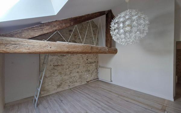 Maison à vendre    4 pièces •  Pujaut