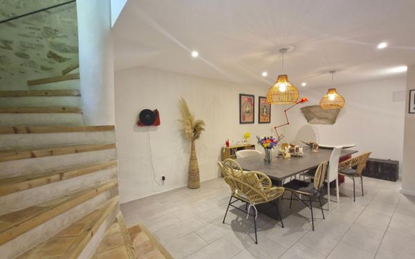 Maison à vendre    4 pièces •  Pujaut