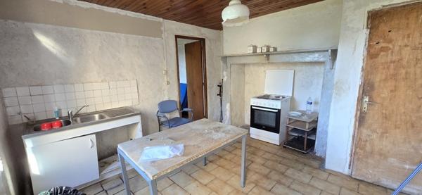 Maison à vendre |  Thenon |  2 pièces | 67 m²