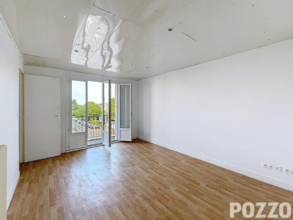 À vendre Saint-Lô, proche du centre-ville, appartement T2 avec garage SAINT-LO