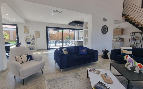 Maison à vendre    5 pièces • 160 m2 Montauban