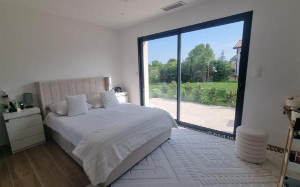 Maison à vendre    5 pièces • 160 m2 Montauban