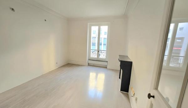 Appartement à vendre 1 pièces PARIS 16EME ARRONDISSEMENT (75)