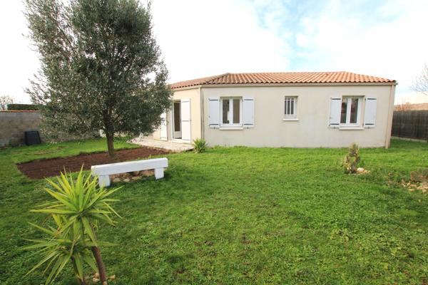 Maison de plain pied - Proche de toutes commodités