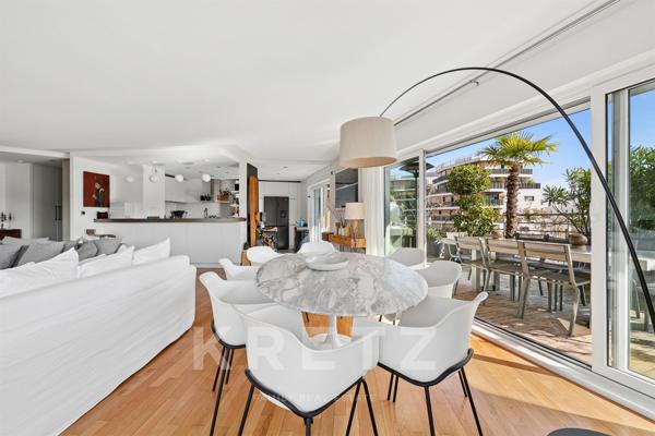 Appartement d’exception – Terrasse panoramique de 90 m² – Aux portes de Paris