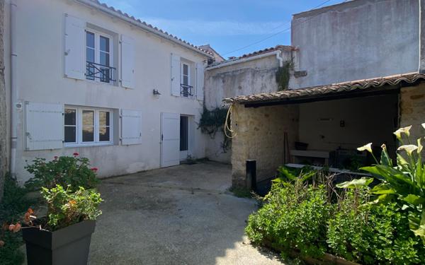 Maison à vendre    3 pièces •  Ars-en-Ré