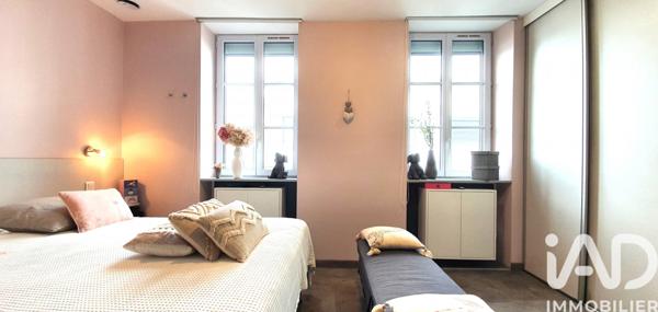 Maison à vendre 8 pièces 258 m² Brive-la-Gaillarde