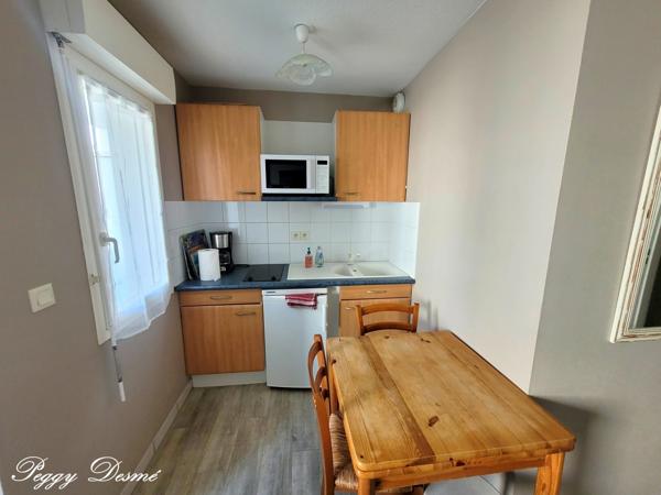 Appartement à louer 1 pièces LA ROCHELLE (17) - 24.2 m2 avec balcon de 2 m2